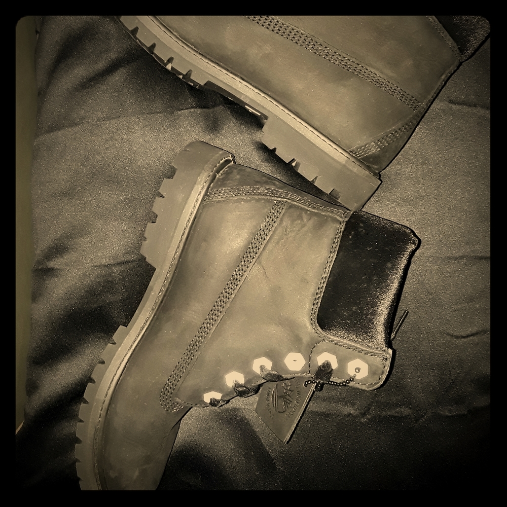 Timberland Boots with Velvet Cuff and Laces